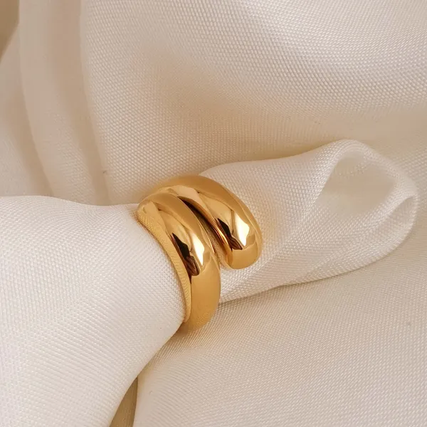 Gold_Stainless_Steel_Twisted_Dome_Ring_For_Women
