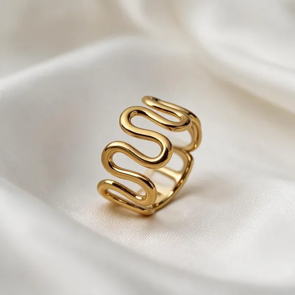 Gold_Stainless_Steel_Waveform_Ring_For_Women