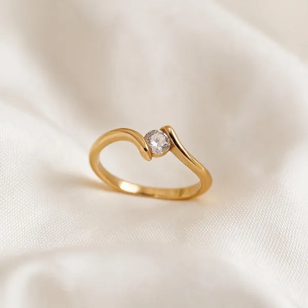 Gold_Stainless_Steel_Wavy_Solitaire_Ring_For_Women