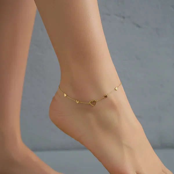 Gold_Stainless_Steel_Heart_Charm_Anklet_For_Women