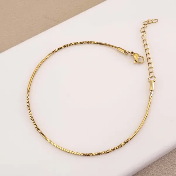Twila_Twist_Chain_Anklet