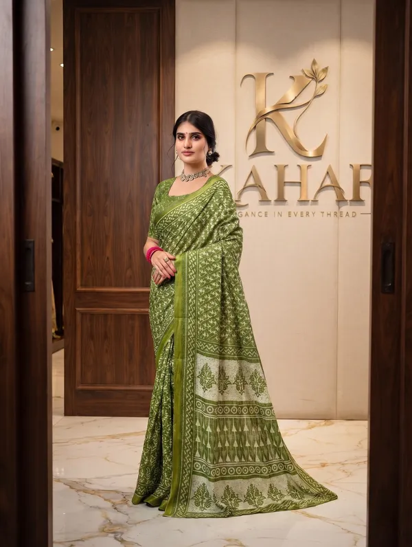 Signature_Jalpari_Green_Premium_Mal_Mal_Cotton_Saree_with_Blouse_Piece_|_Lightweight_&_Breathable_Saree_for_Women