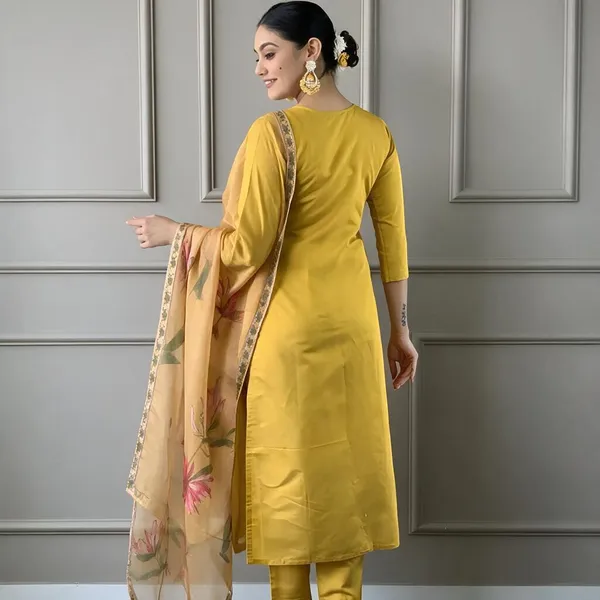 Mustard_Straight_Fit_Kurta_Set_for_Women
