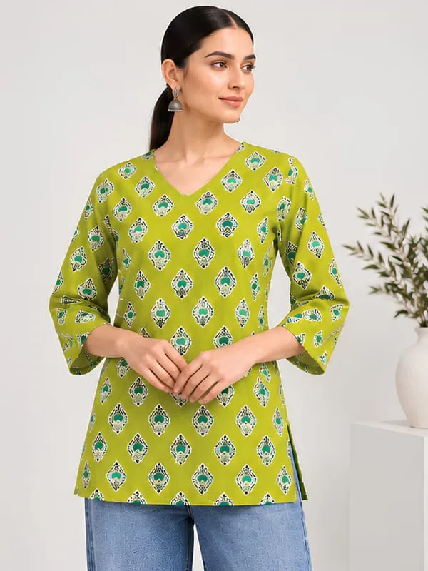 Green_Printed_Straight_Kurti_for_Women