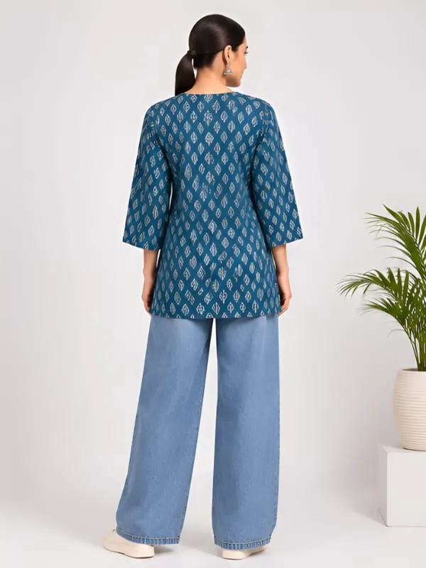 Blue_Printed_Regular_Fit_Top_for_Women