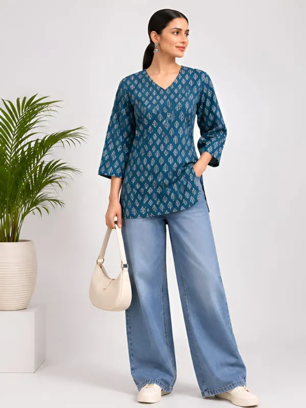 Blue_Printed_Regular_Fit_Top_for_Women
