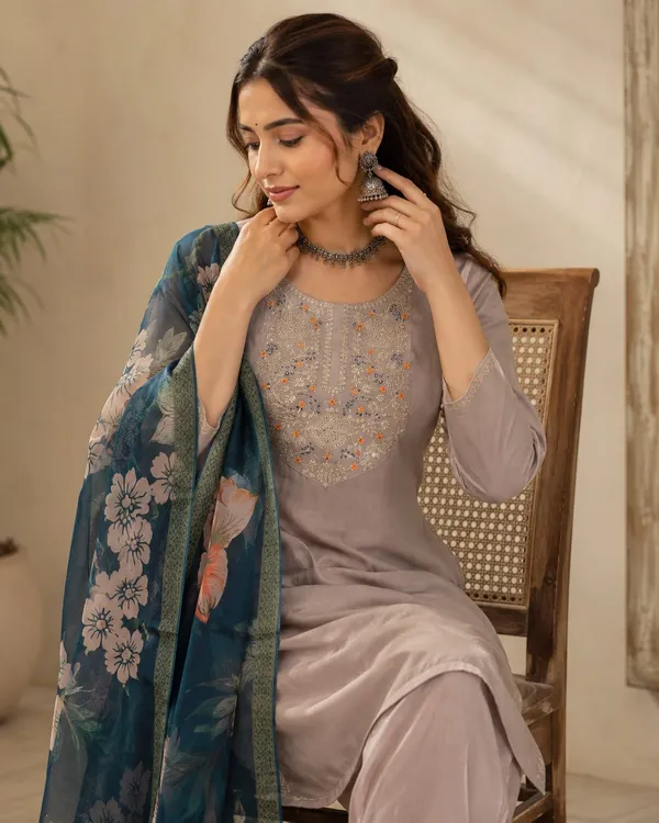Grey_Embroidered_Straight_Kurta_Set_for_Women