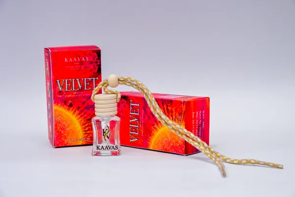 Kaavas_Velvet_Warm_Woody_Car_Hanging_Perfume