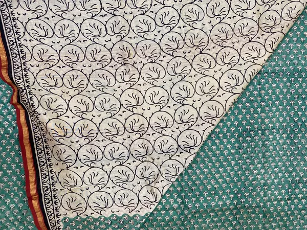 Green_Silk_Cotton_Block_Print_Saree_For_Women