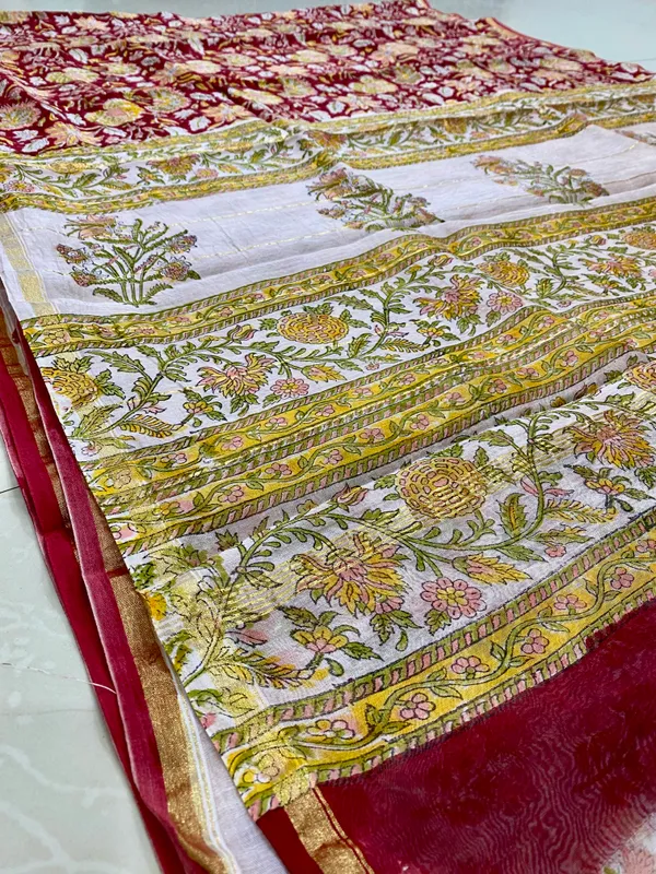 Red_Silk_Cotton_Hand_Block_Printed_Saree_For_Women