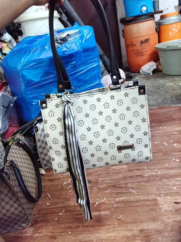 White_Synthetic_Leather_Printed_Crossbody_Bag_For_Women