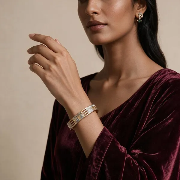 Gold_Tone_Geometric_Bangle_Set