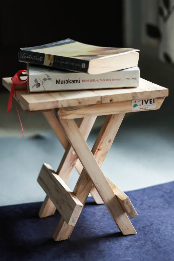 Wooden_Portable_Folding_Side_Table