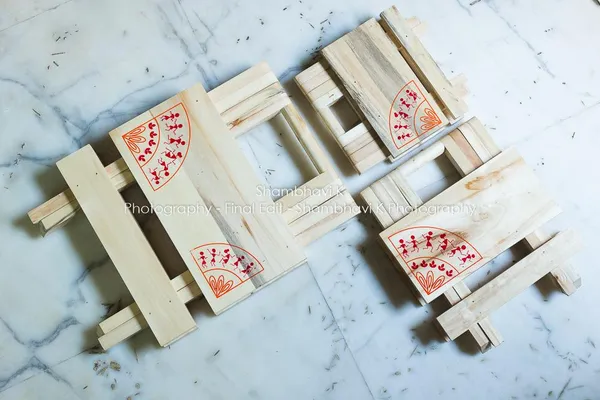 Wooden_Warli_Portable_Folding_Side_Table