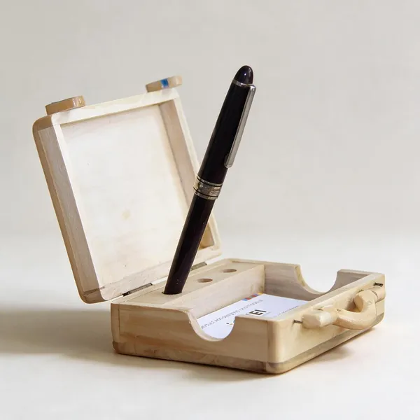 Wooden_Suitcase_Pen_Visiting_Card_Desk_Organizer