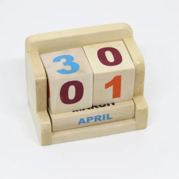 Wooden_Minimalist_Perpetual_Block_Desktop_Calendar