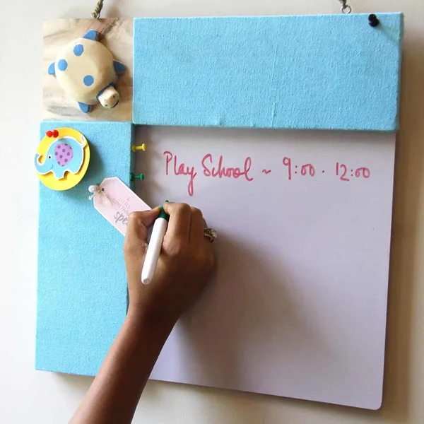 Wooden_Blue_Pin_Board_Whiteboard_Combo_Turtle_Miniature