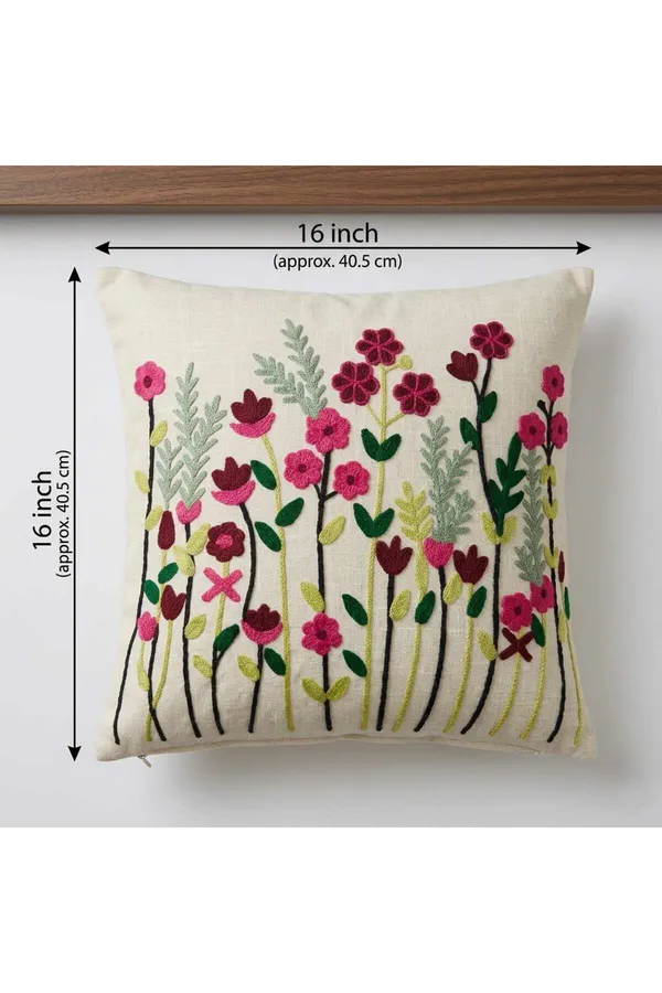 Embroidered_Floral_Pattern_Cushion_Cover