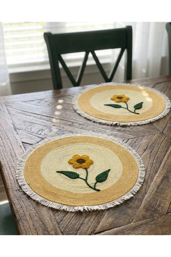 Woven_Floral_Round_Placemat