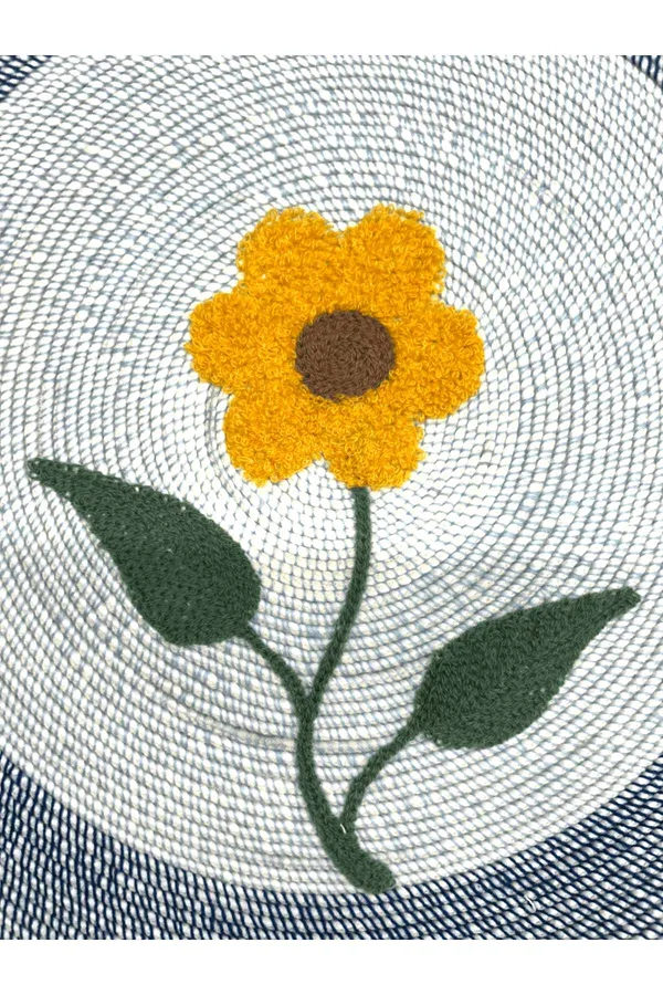Woven_Dining_Sunflower_Pattern_Round_Placemats