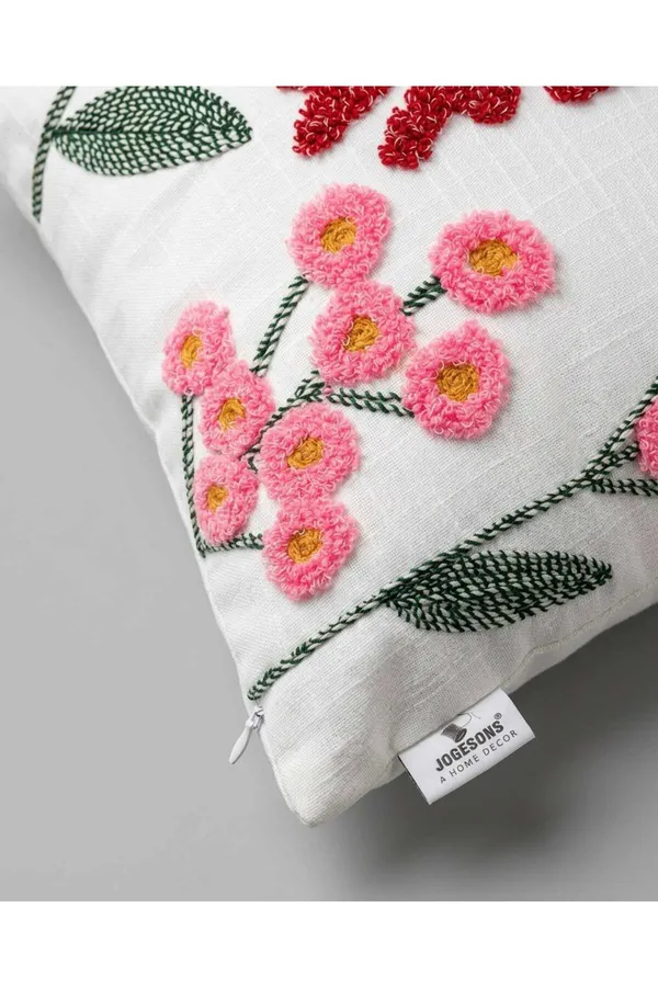 Embroidered_Floral_Pattern_Rectangular_Cushion_Cover