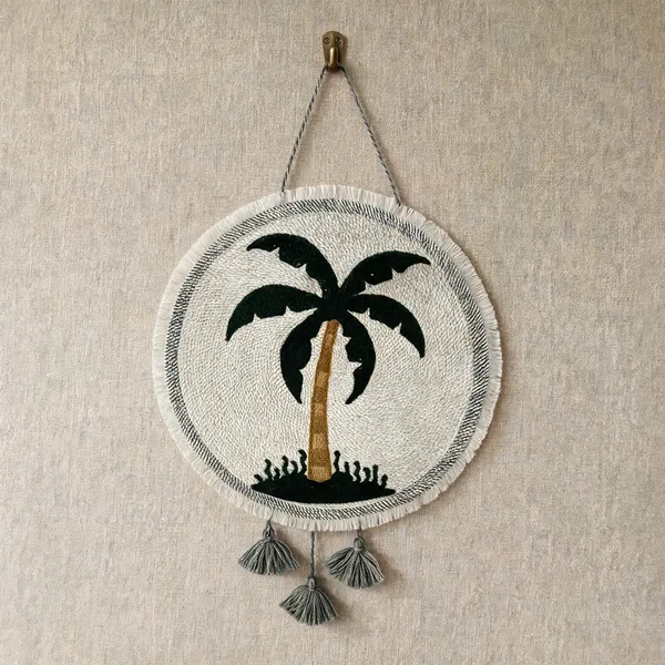 Multicolor_Pure_Wool_Yarn_Wall_Hanging_For_Home_And_Bedroom_Decor