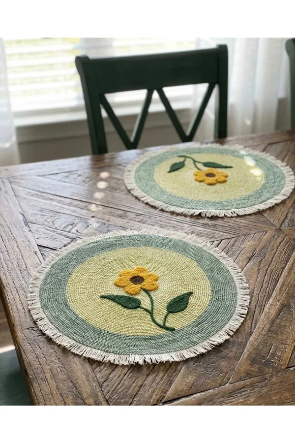 Woven_Floral_Round_Table_Mat