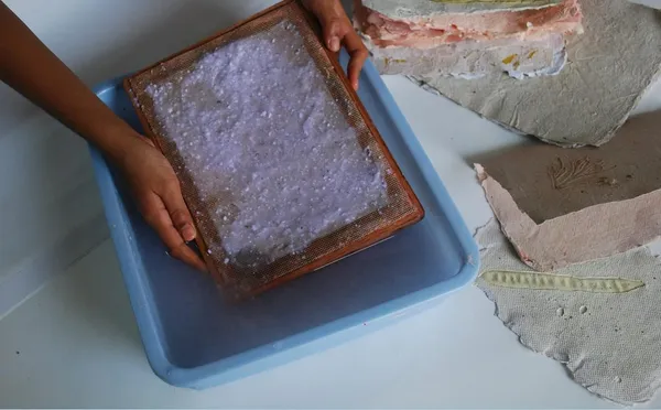 Active_Hands_Handmade_Paper_Making_Kit_Multi_Color