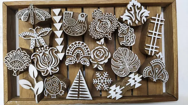Block_Printing_Diy_Kit_With_Handmade_Wooden_Blocks_And_Dyes_Multi_Color