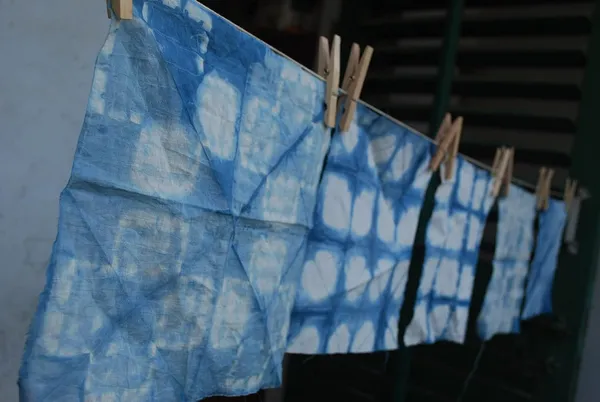 Active_Hands_Natural_Indigo_Dye_Clamp_Shibori_Hobby_Craft_Diy_Kit_Indigo_Shibori_Dyeing_Indigo_Clamp_Dyeing_Diy_Herbal_Tie_Dye_Kit