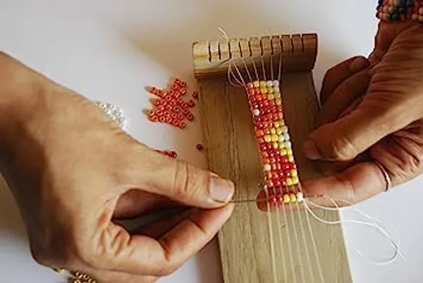 Active_Hands_Combo_Diy_Bead_Loom_Craft_And_Herbal_Tie_Dye_Diy_Kit_With_Portable_Loom_Fasteners_Yarn_And_Glass_Beads_And_Natural_Colours_Learn_Shibori_Bandhani_Leheriya_Includes_Fabric_Dyes