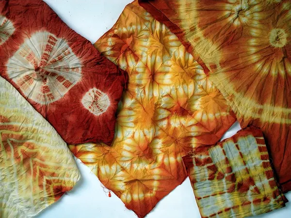 Active_Hands_Combo_Diy_Bead_Loom_Craft_And_Herbal_Tie_Dye_Diy_Kit_With_Portable_Loom_Fasteners_Yarn_And_Glass_Beads_And_Natural_Colours_Learn_Shibori_Bandhani_Leheriya_Includes_Fabric_Dyes