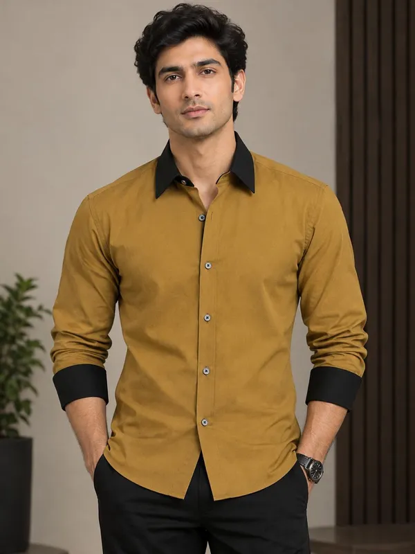 Mustard_Solid_Contrast_Collar_Shirt_for_Men