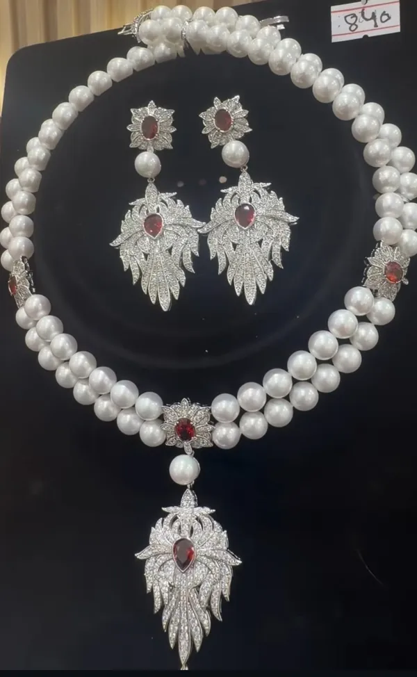 White_Pearl_Brass_Floral_Stone_Necklace_And_Earrings_Set_For_Women