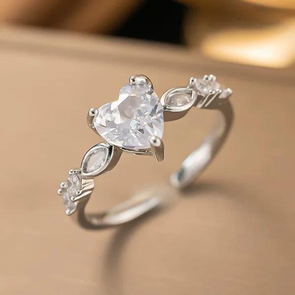 Silver-Tone_Heart_Stone_Ring_for_Women