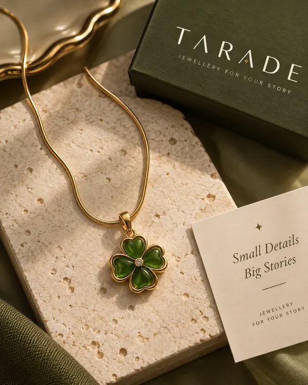 Gold_Plated_Stainless_Steel_Green_Clover_Pendant_Necklace_For_Women