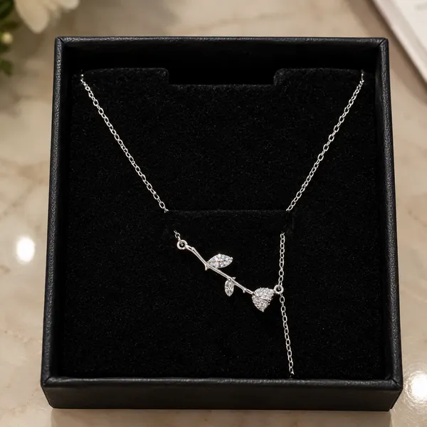 Silver_925_Leaf_Heart_Pendant_Necklace_For_Women