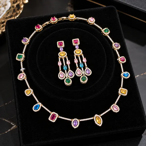 Brass_Gold_Tone_Multicolor_Stone_Necklace_And_Earrings_Set_For_Women