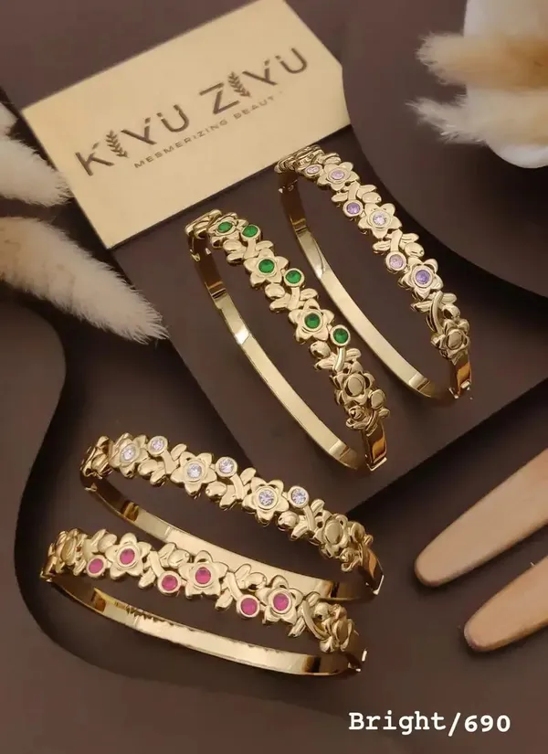Gold_Plated_Stainless_Steel_Floral_Cuff_Bangles_For_Women