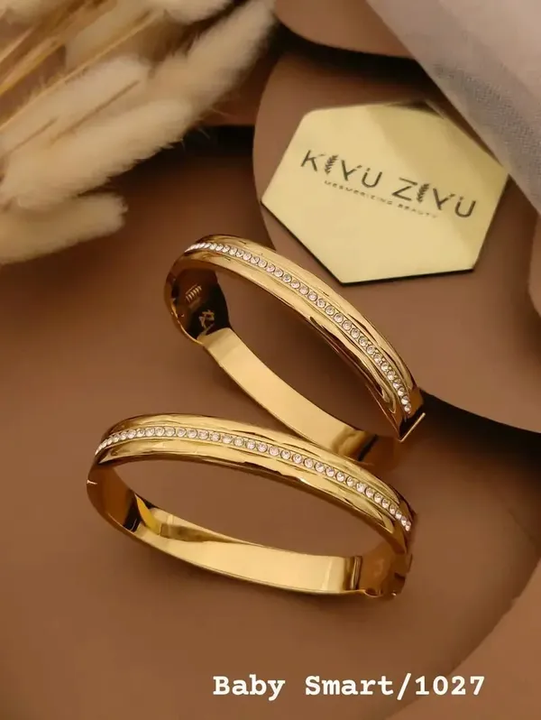 Gold-Tone_Crystal_Embellished_Bangles_for_Women