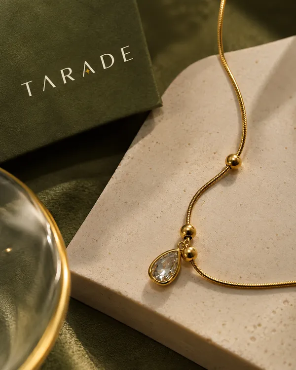 Gold_Plated_Teardrop_Stone_Pendant_Necklace_For_Women