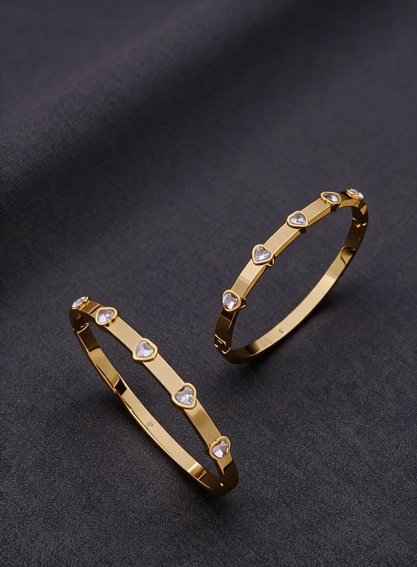 Gold_Plated_Stainless_Steel_Heart_Charm_Bracelets_Set_For_Women