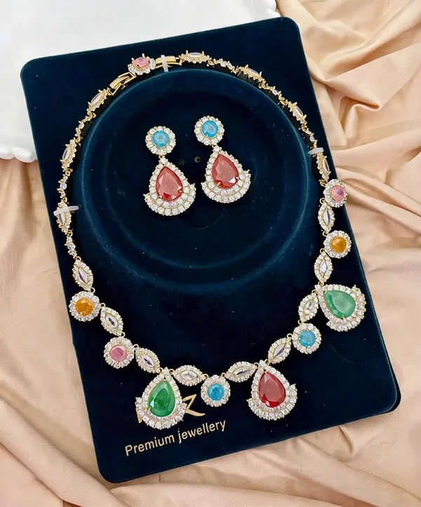 Multicolour_Gold_Tone_Brass_Leaf_Stone_Necklace_And_Earrings_Set_For_Women