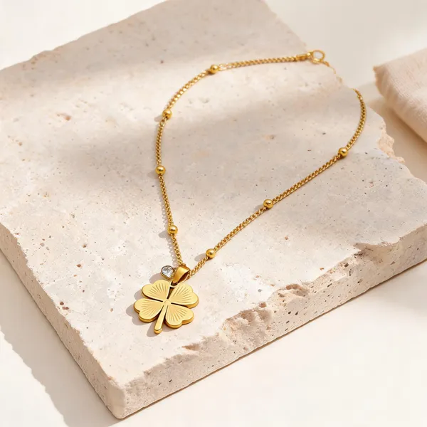 Gold_Plated_Five_Petal_Floral_Pendant_Necklace_For_Women
