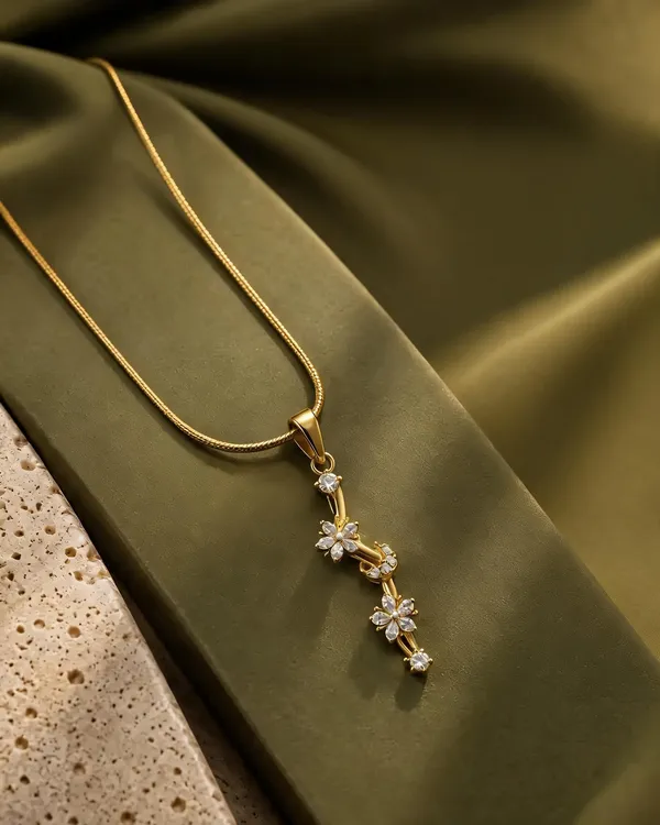Gold_Plated_Floral_Crystal_Pendant_Necklace_For_Women