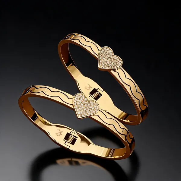 Gold_Plated_Stainless_Steel_Heart_Bracelet_Set_For_Women