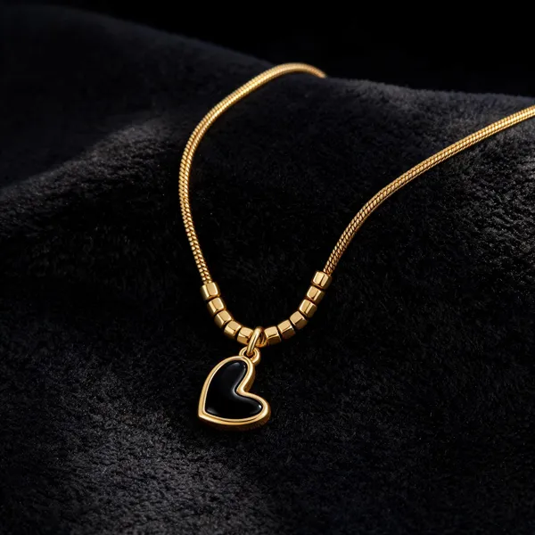 Gold_Plated_Stainless_Steel_Black_Heart_Pendant_Necklace_For_Women