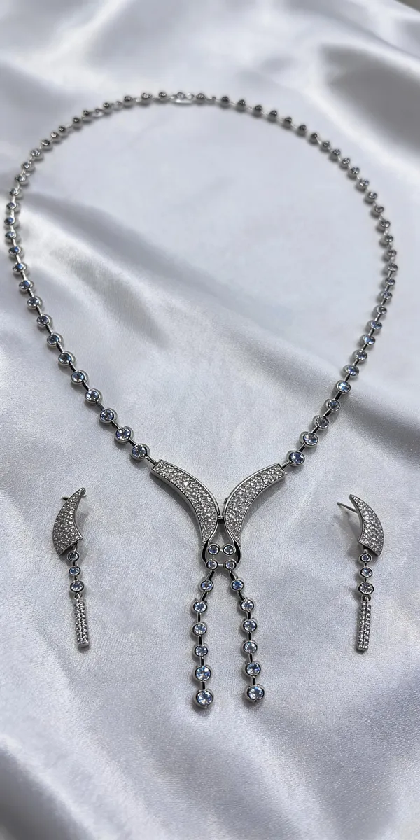 Silver_925_Stone_Studded_Necklace_And_Earrings_Set_For_Women