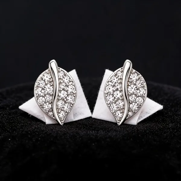 Silver_925_Crystal_Leaf_Stud_Earrings_For_Women
