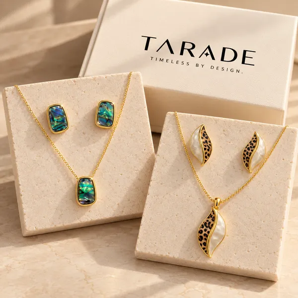 Flagged:_Gold_Plated_Stainless_Steel_Pendant_Earrings_Set_For_Women